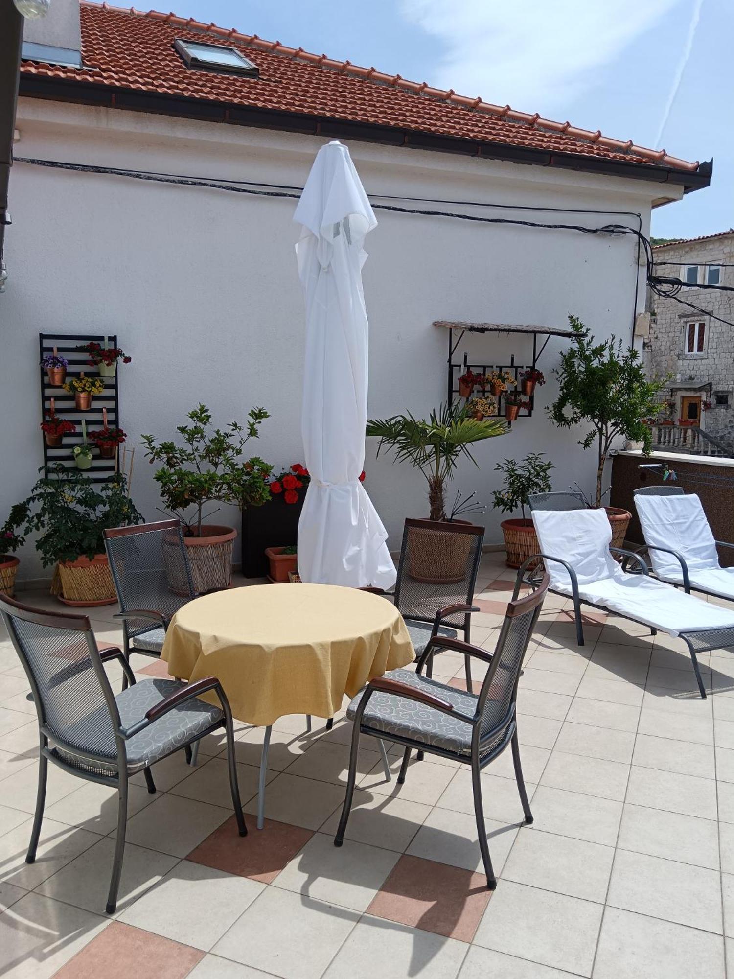 Guest House Klaudija Trogir Kültér fotó