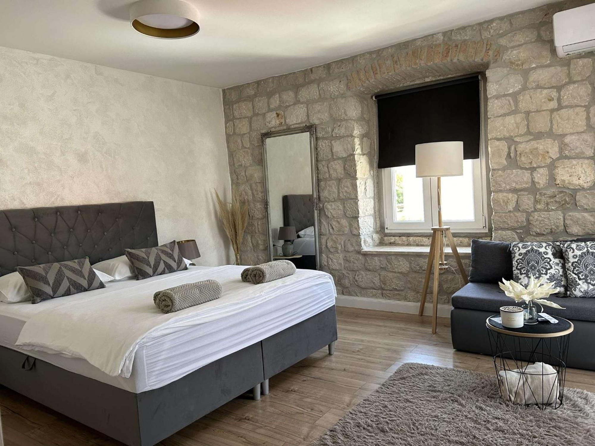 Guest House Klaudija Trogir Kültér fotó